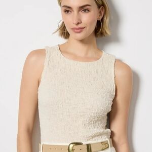 ☕️EVEREVE TEXTURED TOP SIZE XS